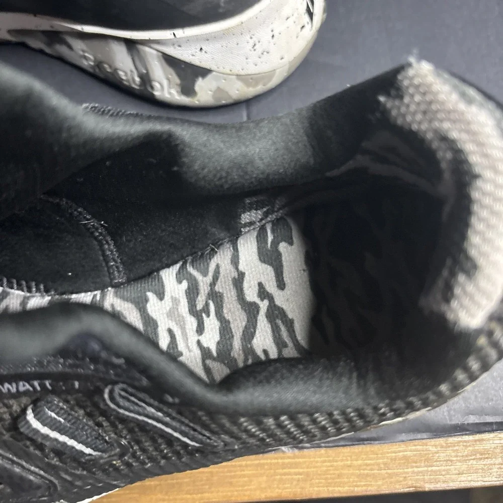 Size 10 - Reebok JJ 3 Black - EF8563